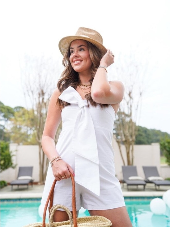 Shug Pants - SHUG Harper Romper White Strapless Bow Size Small NEW Zipper Back